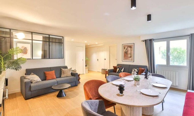 Quartier Saint-Ambroise Apartment | Comfort & Design for 10p - 5min from the Marais