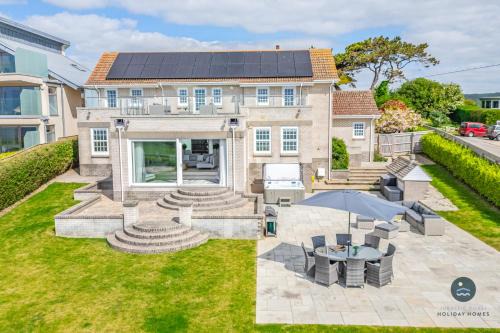 Weymouth Villa | Comfort Hill - Luxury hot tub sea views