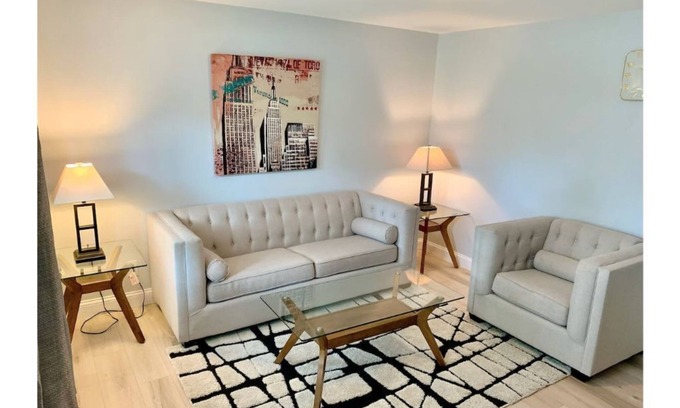 Airport Township House | Comfort Home near airport