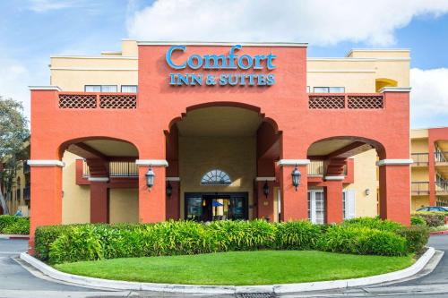 The East Side Hotel | Comfort Inn & Suites San Francisco Airport North