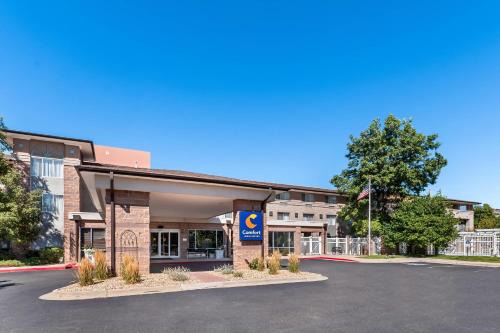 Dakota Ridge - Northbriar Hotel | Comfort Inn & Suites Boulder