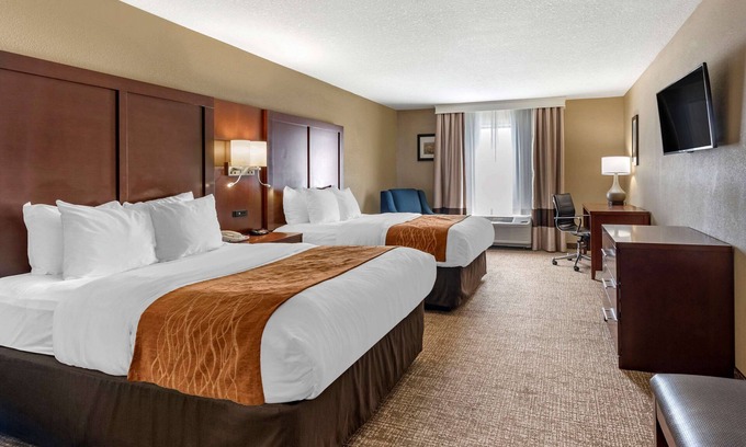 Muncie Hotel | Comfort Inn & Suites Muncie Near University