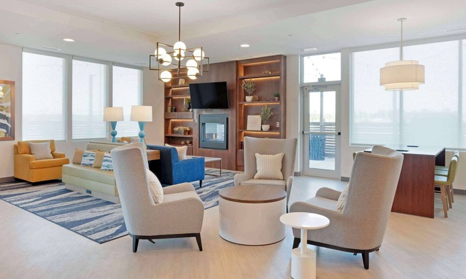 Mountain Grove Hotel | Comfort Inn & Suites US-60