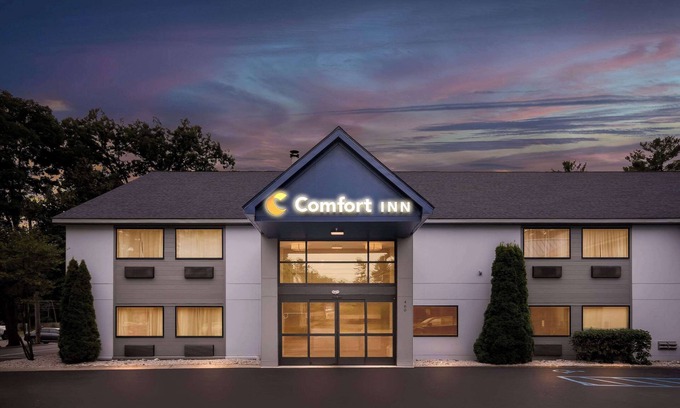 Traverse City Hotel | Comfort Inn Traverse City