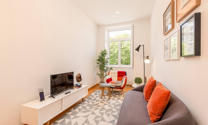 Centro / Baixa Apartment | Comfort One Bedroom Apartment - Sta Catarina View