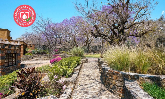 Tepoztlan House | Comfort & Serenity beneath the mountains of Tepoz