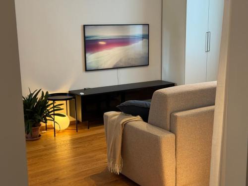Legnano Apartment | Comfort Stay Legnano - Appartamento di 85m2 con 2 bagni, Smart TV, WiFi ultra veloce e angolo lavoro, perfetto per visitare Milano in relax
