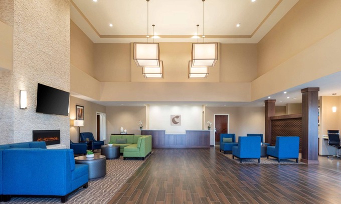 Summerville Hotel | Comfort Suites Summerville North