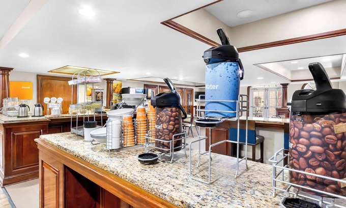 Sumter Hotel | Comfort Suites Sumter