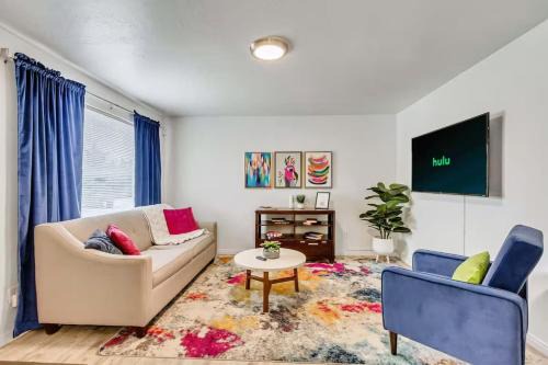 Sugar House Apartment | Comfortable 2BR Apt - Heart of Sugarhouse