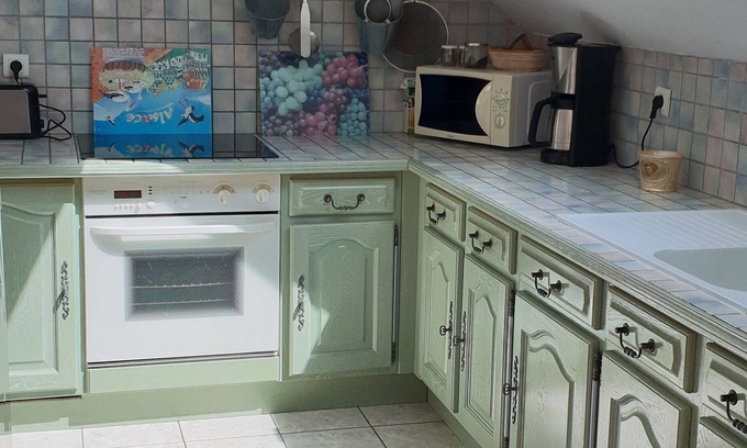 Le Bonhomme Apartment | Comfortable 6-person gîte