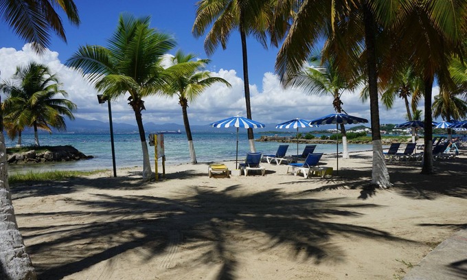Pointe de la verdure Apartment | Comfortable apartment close to the beach