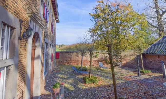 Mesch Apartment | comfortable apartment in attractive old mill