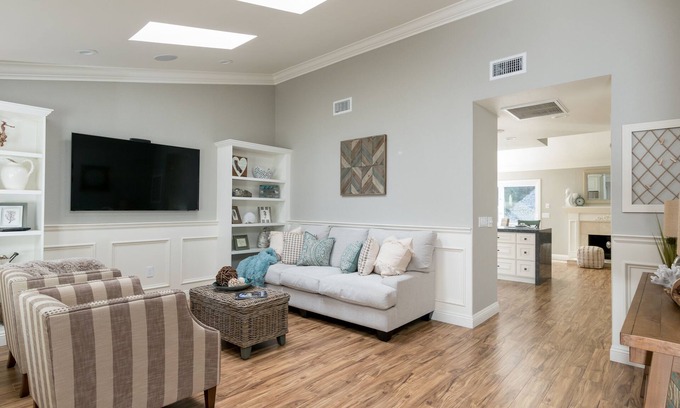 Aviara House | Comfortable coastal living @ Legoland and beach
