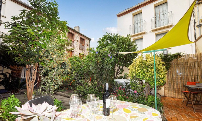 Le Boulou House | Comfortable, family friendly cottage with outdoor jacuzzi.