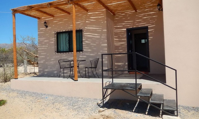 El Sargento House | Comfortable One Bedroom Casita Fully Equiped with Deck and Seaview
