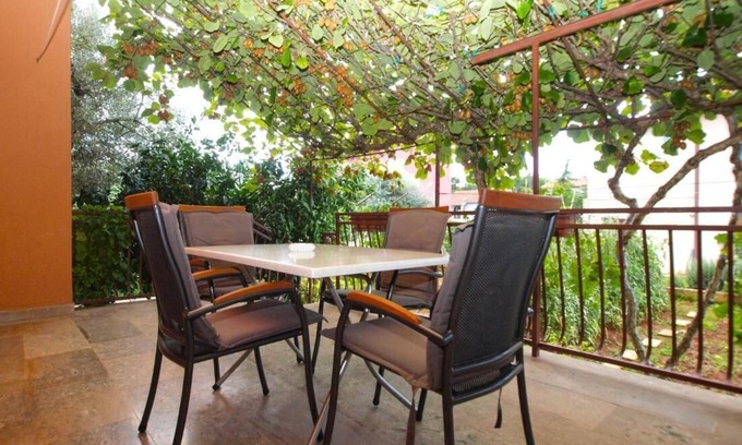 Fazana Apartment | Comfortable stay in Fažana with outdoor space