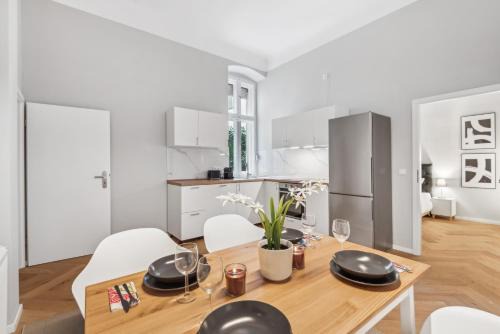 West Berlin Centre Apartment | Comfy 2 Bedroom Apartment Charlottenburg