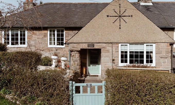Wooler Cottage | COMPASS COTTAGE, pet friendly, character holiday cottage in Wooler