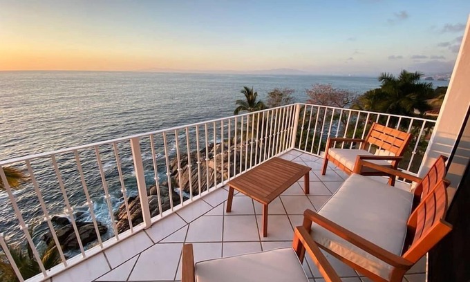 Mismaloya Condo | Condo 2 at Del Mar PV