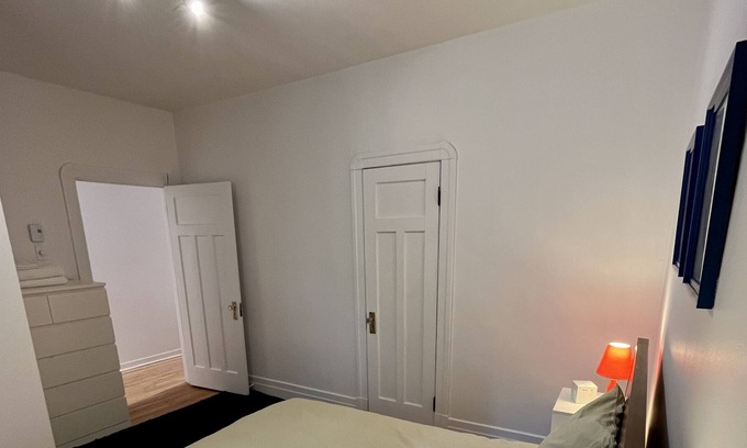 Hochelaga Apartment | Condo Familial à 10 Minutes du Centre-ville