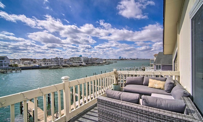 Brigantine Apartment | Condo w/Bay Views ~ 5 Mi to Atlantic City!