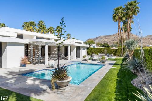 Palm Springs House | Contemporary Dreams