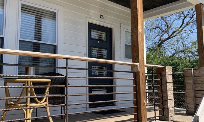 Talbot's Corner House | Contemporary East Nashville Townhome