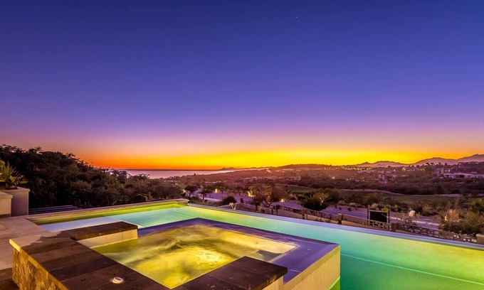 Buzzards Villa | Contemporary 4BR Luxury Villa with Private Beach Club.
