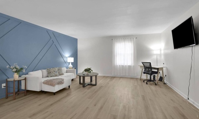 Newburgh Apartment | Contract Worker Paradise!