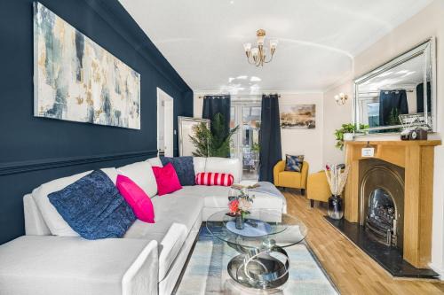 Birch House | Contractor ready Homes Secure Parking