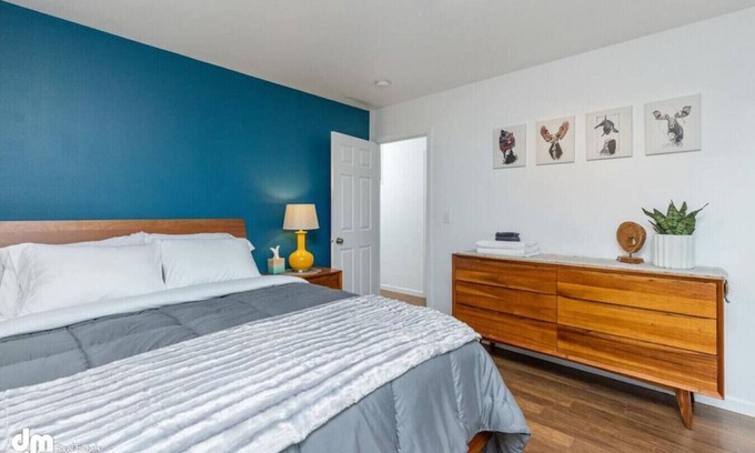 South Addition Apartment | Convenient Anchorage Loft near Downtown, Restaurants, Airport, and Trails