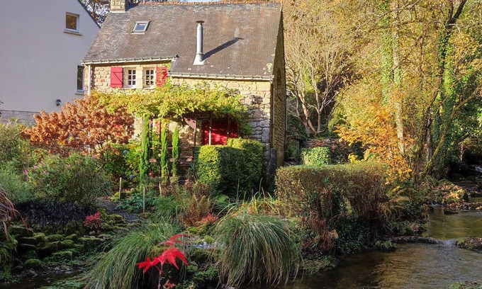 Lignol Cottage | Converted 17c Watermill Offering Peace & Tranquillity in the Heart of Brittany