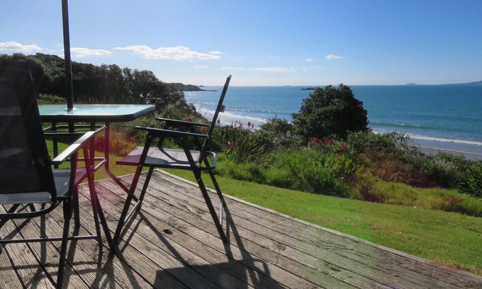 Coopers Beach House | Coopers Haven Beach Retreat