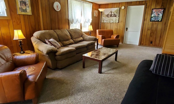 Maryland House | Cooperstown Junction Affordable home, Goodyear Lake area, Foosball, large yard