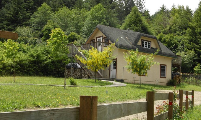 Ferndale Cottage | Copenhagen Suite voted the best place to relax and enjoy the redwoods & Ferndale
