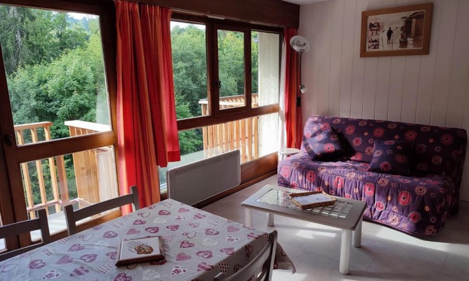 Les Carroz-d'Araches Apartment | Coquet Studio de 4 personnes aux Carroz - Balcon et Wifi