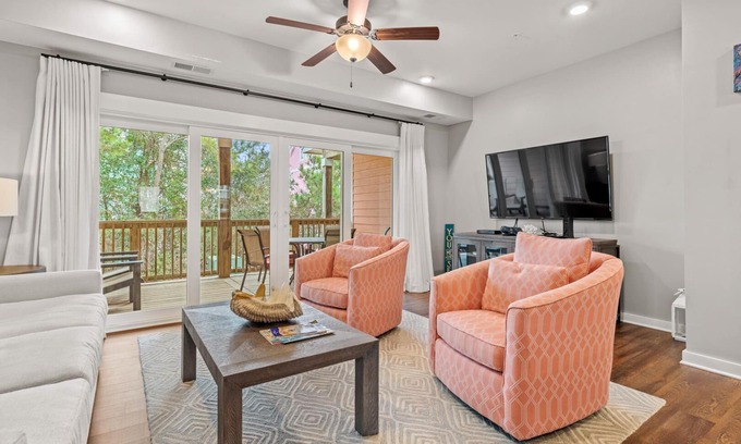 Bermuda Bay House | Coral Cove at Cambridge Cove with Private hot tub and Near Beach!