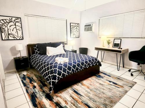 Baker Homestead Apartment | Coral Gables/Coconut Grove area FREE parking
