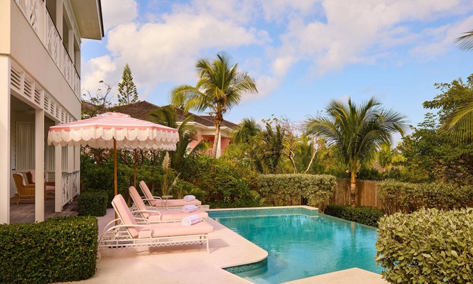 Dunmore Town Resort | Coral Sands Villa w/Private Pool – Steps to the Beach & Full Resort Amenities