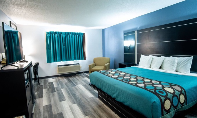 New Richmond Hotel | Coratel Inn and Suites by Jasper New Richmond