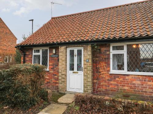 Haxby House | Cornerways, 8 North Lane