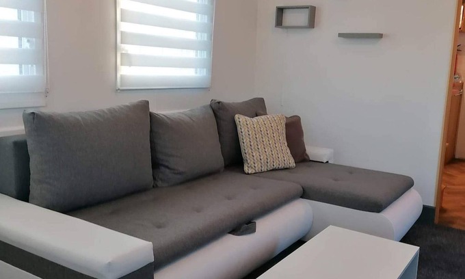 Brazzacott Cabin | CORNWALL CHAPMANSWELL CARAVAN HOLIDAY PARK. AMAZING PLACE FOR FAMILY