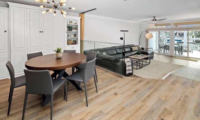 Coronado Cays Villa | Coronado On The Strand, Bay or Beach