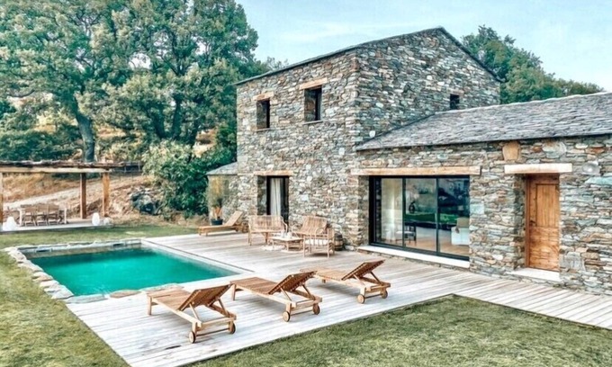 Murato House | Corsican stone house near Saint Florent