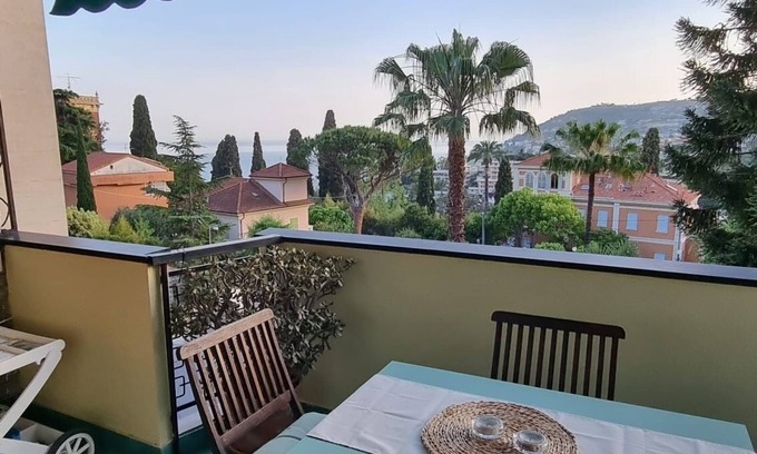 Sanremo Apartment | Corso Inglesi: relaxation, sea view, comfort