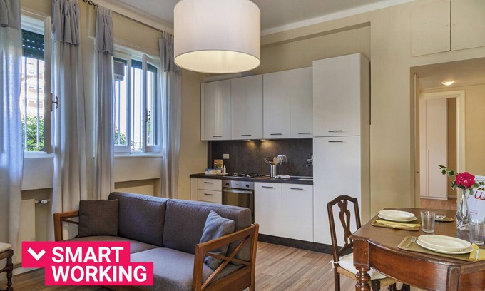 Albaro Apartment | Corso Italia Deluxe Apartment by Wonderful Italy