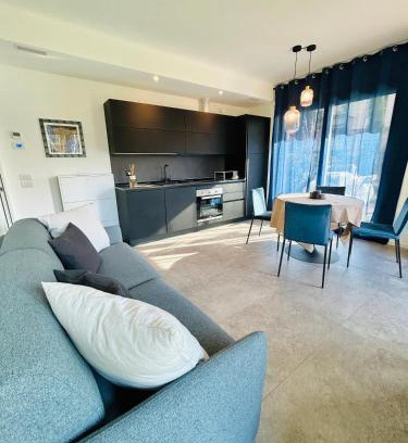Alba Apartment | Cortemaggiore 4B Luxury-Flexrent Abissinia