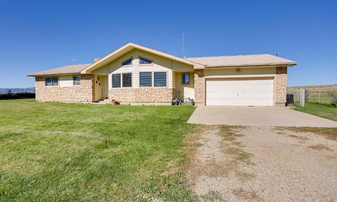 Cortez House | Cortez Retreat with Office and Stunning Mtn Views