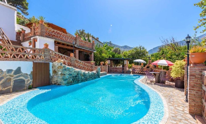 Agustinos Villa | Cortijo El Chinas Orgiva by Ruralidays